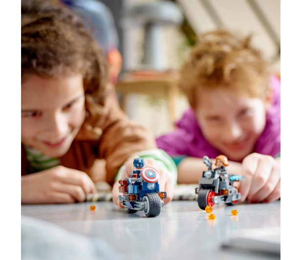 LEGO Marvel 76260 Motocykle Czarnej Wdowy i Kapitana Ameryki - 1144501 - zdjęcie 14